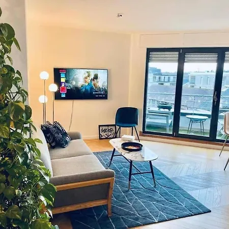 Apartment One Bedroom W Free Parking &terrace Luxembourg